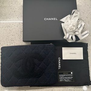 Chanel bag tweed with CC new in box - ID card, dustbag, ribbon, camelia 11x8x1